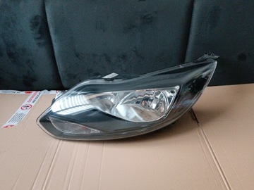 Ford Focus III Lampa przednia BM5113W030CL !!!