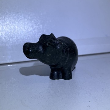 figurka hipopotam „kamienna” ZENNA stara kolekcjon