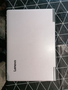 Lenovo-IDEAPAD 700ISK 15