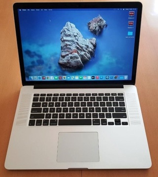 MacBook Pro i7 16 GB 250 GB SSD z Windows 10 i 11