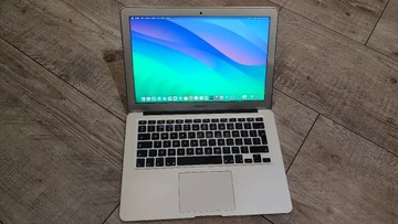 MacBook Air 14" Intel core i7,8GB RAM,Sonoma.