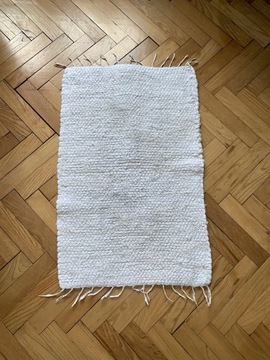 Dywanik pleciony biały - dywan styl nadmorski 