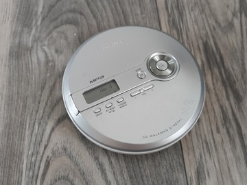 Sony D-NE241 retro discman walkman CD MP3 unikat mega bas 