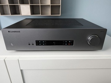 Wzmacniacz Cambridge Audio CXA61