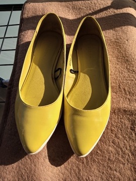 Buty damskie Baleriny Reserved. Rozmiar 39