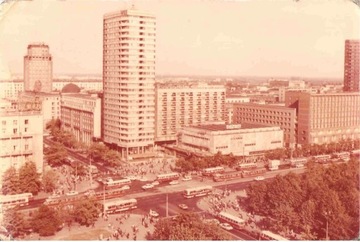 WARSZAWA -- DH SEZAM -- AUTOBUSY -- LOT -- 1986