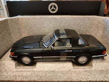 Mercedes 300SL R107 (1985) Black Pearl 1/18 NOREV 