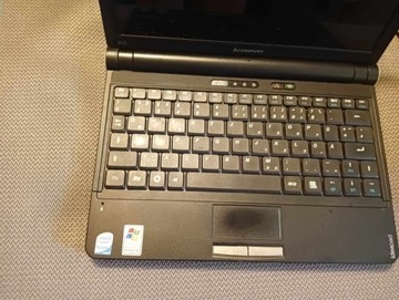 Laptop Lenovo S10 11G3G z zasilaczem - podróżny