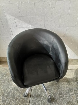 Krzesło biurowe obrotowe tapicerowane czarne