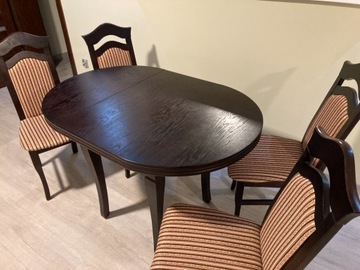 Stół i 4 krzesła 