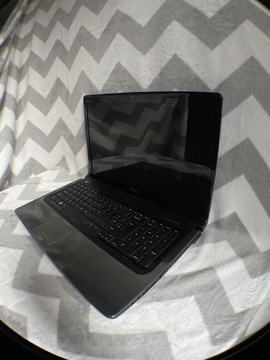 Laptop Dell  17,3 " Intel i3 3GB DDR3 HDD 320 GB