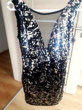 Sukienka karnawałowa cekinowa czarno-srebrna 