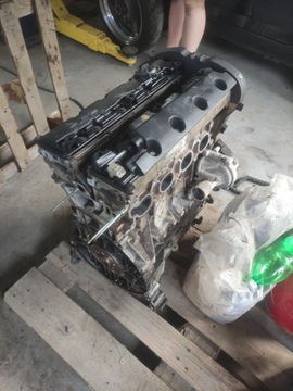 Silnik Peugeot 407 RFN uszkodzony 