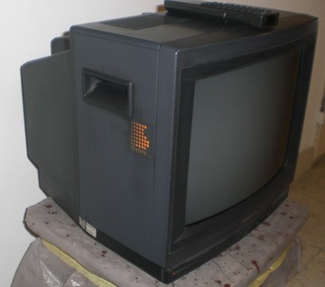 Przenosny telewizor 14" Sony KV-M14D