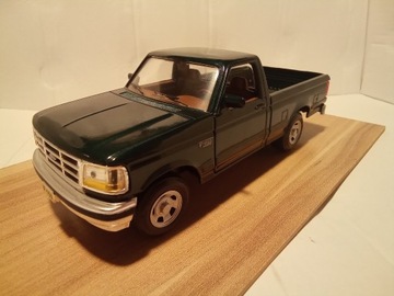 FORD F-SERIES F-150, ciemnozielony, 1:24