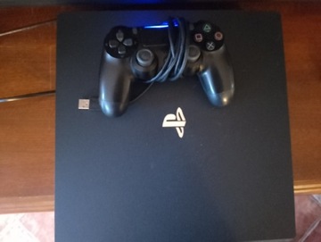 PlayStation 4 pro 1tb