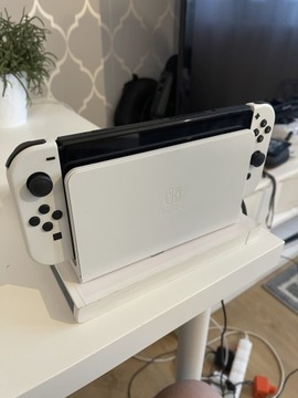 Nintendo Switch OLED - stan idealny