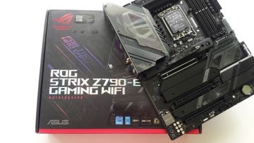 ASUS ROG STRIX Z790-E GAMING WIFI DDR5 LGA1700