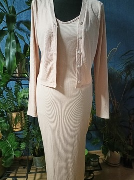 Dopasowana beżowa sukienka midi z swetrem L/XL