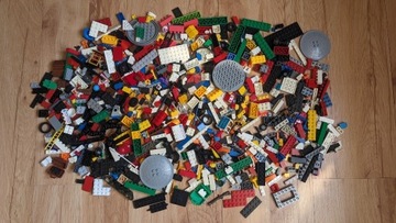 Mix 0,9 kg klocków kompatybilnych z LEGO