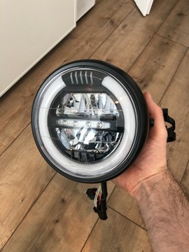 Reflektor Moretti LED, homologacja, uchwyt na lagi