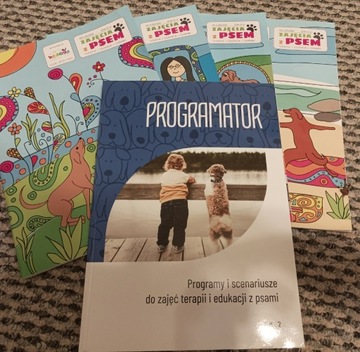 Programator i 4 numery czasopism zajęcia z psem