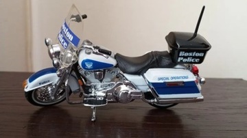 Maisto Harley Davidson policja Boston skala 1:18