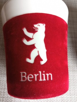 Kubki Berlin - ceramika wykończona aksamitem
