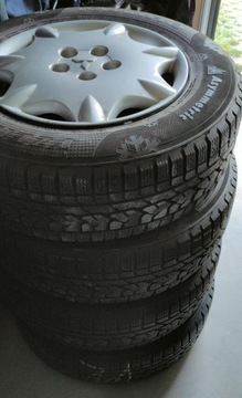 Koła 4* stalowa felga opony zimowe 215/70 R16