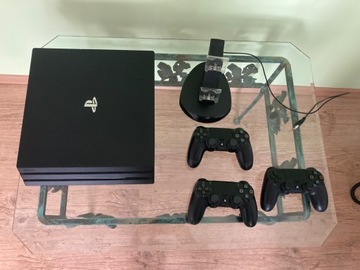 PlayStation 4 PRO