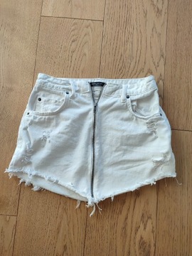 Biała jeansowa mini spódniczka Bershka XS 