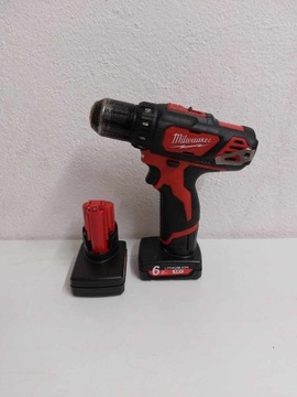 Milwaukee M12 BDD + 2 baterie 6AH