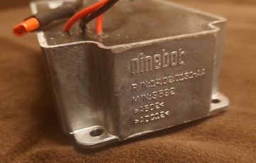 Ninebot Max G30 Oryginalna ładowarka 