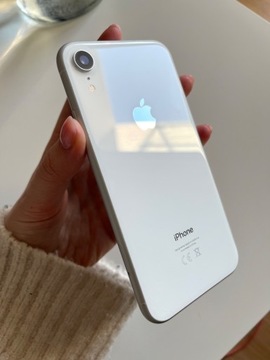 iPhone XR biały 128GB