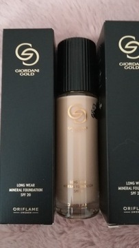 Trwały podkład mineralny Giordani Gold SPF 20