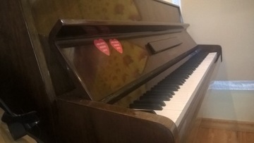 Pianino LEGNICA