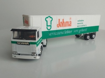 SCANIA 142H  GATA PLAYART  MACAU LATA 80 1/55