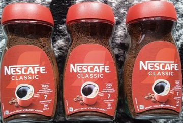 Kawa rozpuszczalna Nescafe Classic 3x200 g+GRATIS