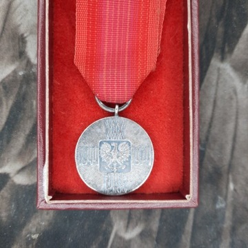 Medal 30-lecia PRL + Medal 40-lecia PRL