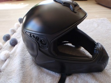 Kask  nowa skorupa BMW GS Carbon ( do uzbrojenia )    XL 60/61  