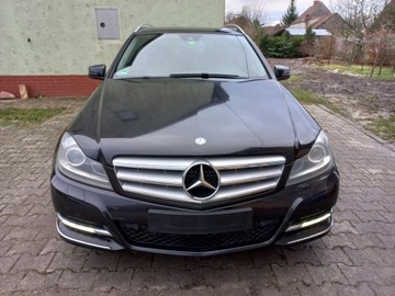 Kompletny przód Mercedes W204 lift C250 xenon 197