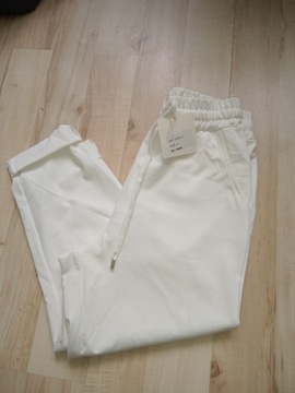 Spodnie damskie z wiskozy firmy Wiya białe panny
