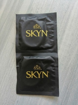 Prezerwatywy kondomy SKYN Original. 2 sztuki.