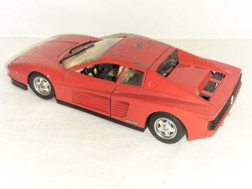 Ferrari Testarossa 1984 czerwony - Bburago 1:24