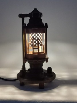 Lampa stołowa LAB. Handmade industrial. 
