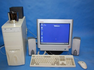 Komputer Retro MSI KT4V (MS-6712) + Gratis Lampka 