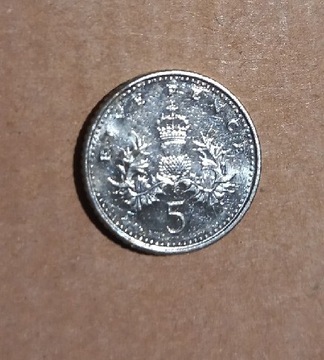 Moneta 5 PENCE 2004r