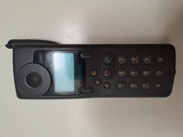 Stary telefon Siemens