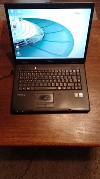 Laptop Fujitsu Siemens Li 2727 15 cali. 