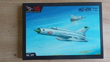 MS Model 017 - Samolot myśliwski MiG-21R - 1:33 